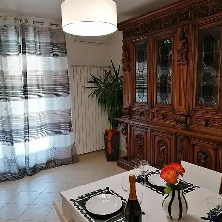 Maria *